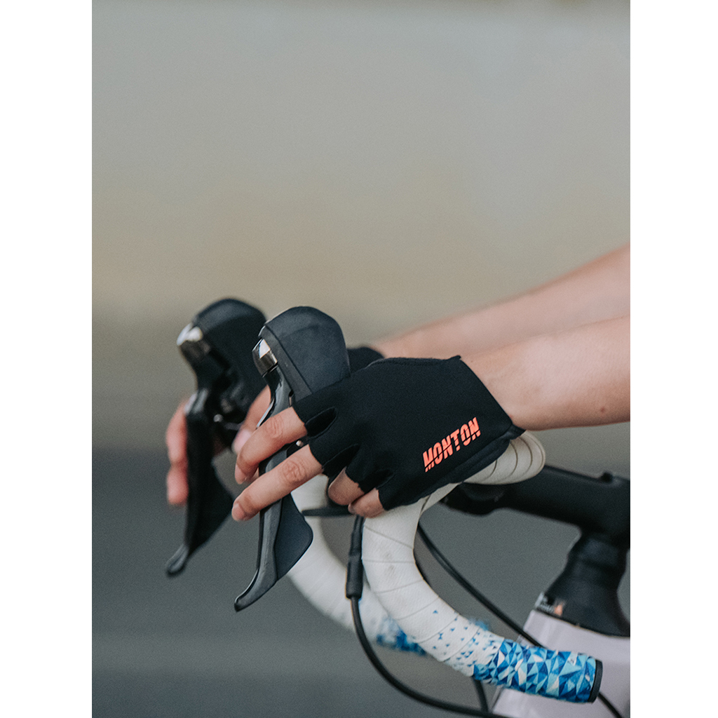 16.5-Shadow Gloves