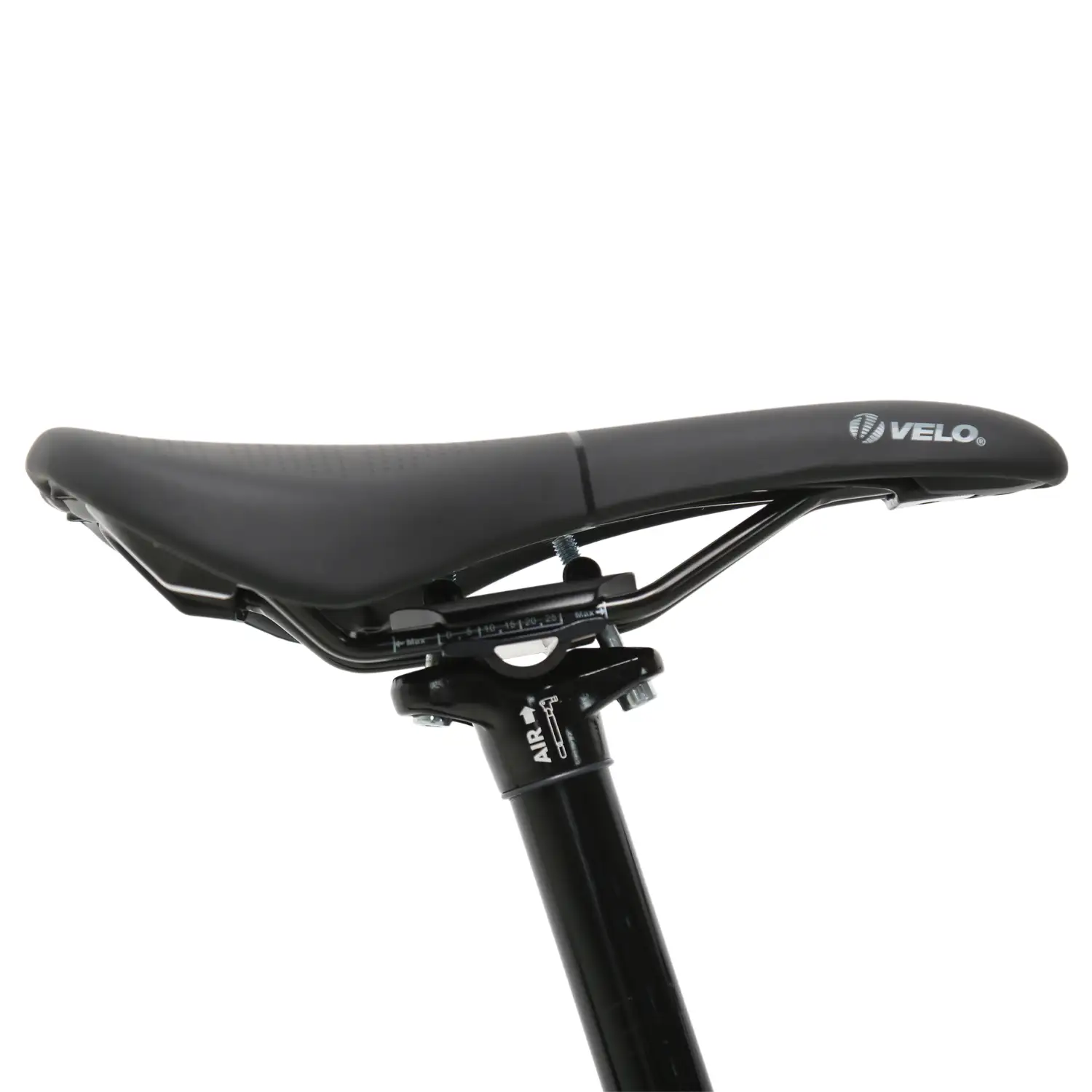 2G2A1280-1